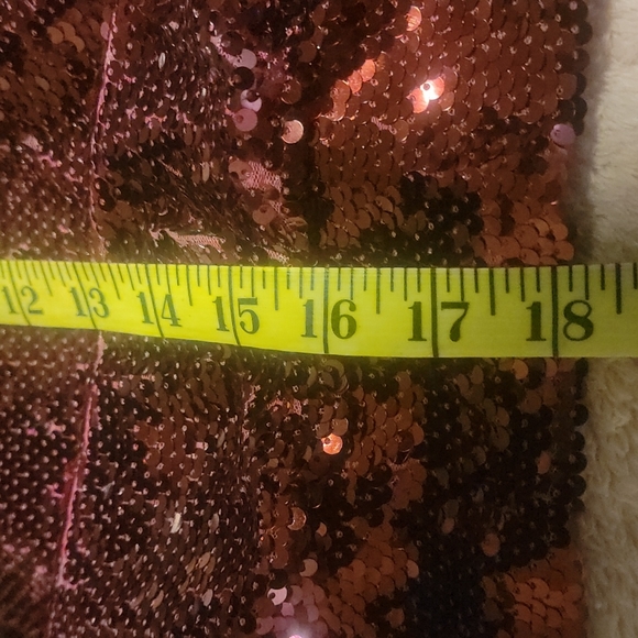 Stunning Sequin crop top in Raspberry Red XL - Picture 12 of 16